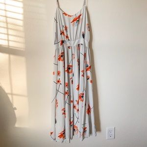 Paper Crown Floral Midi Dress